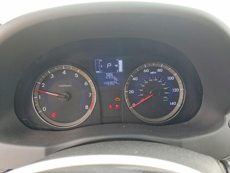 2016 Hyundai Accent VIN KMHCT4AEXGU073753 COPART salvage auction — FRONT END, Tx - Salvage Vehicle Title, sold $800 on 2026-07-30 (photo 9)