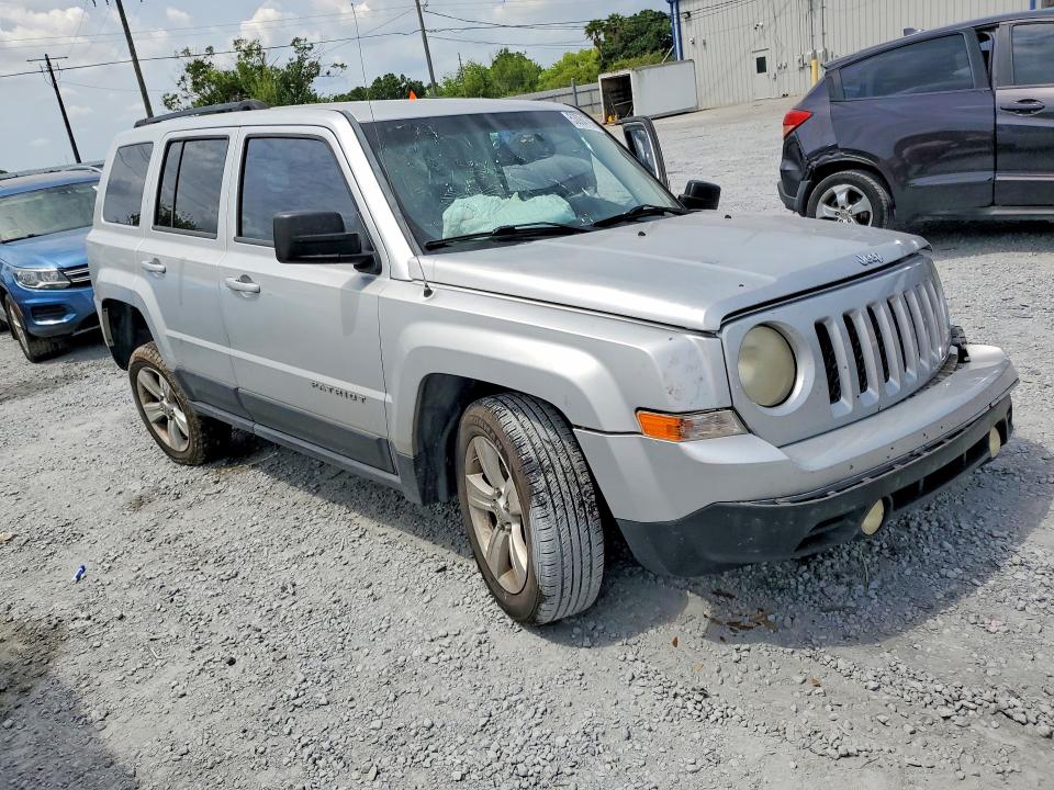 2012 Jeep Liberty (patriot) VIN 1C4NJPFB0CD566371 COPART salvage auction — FRONT END, Fl - Cert Of Title Slvg Rebuildable, sold $525 on 2026-07-06 (photo 4)