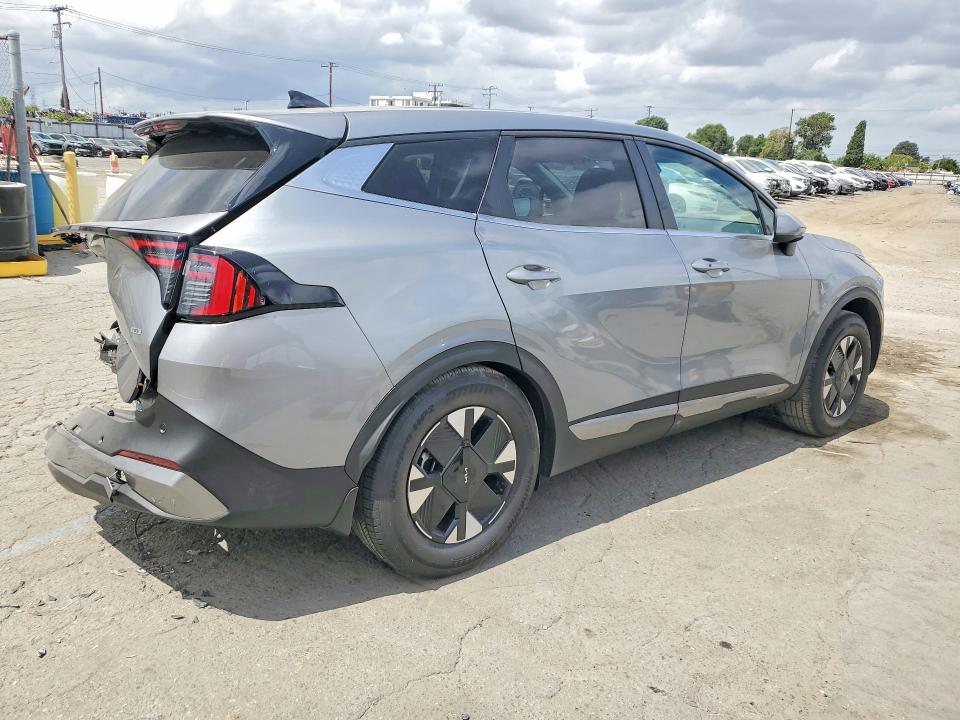 2026 Kia Sportage VIN KNDPU3DG7T7366691 COPART salvage auction — REAR END, CA - SALVAGE CERTIFICATE, sold $9,100 on 2026-07-16 (photo 3)