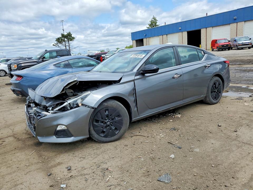 2022 Nissan VIN 1N4BL4BV8NN302331 COPART salvage auction — FRONT END, Mi - Certificate Of Title, sold $3,050 on 2026-07-02 (photo 1)
