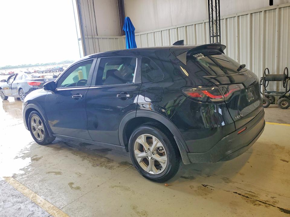 2025 Honda Hr-v VIN 3CZRZ1H38SM700974 COPART salvage auction — FRONT END, Tx - Salvage Vehicle Title, sold $6,800 on 2026-07-09 (photo 2)