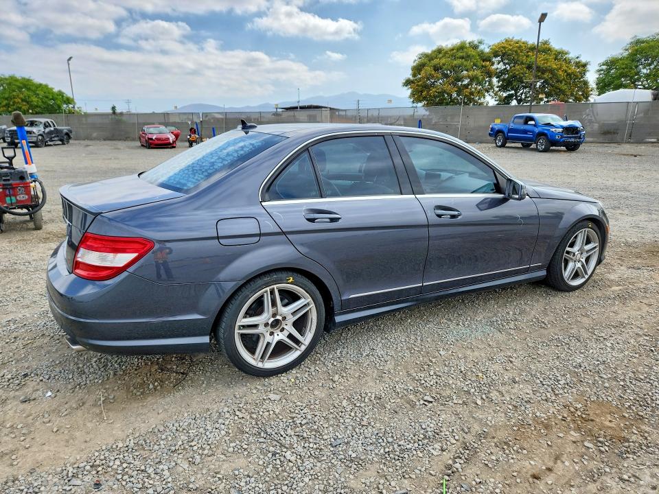 2011 Mercedes-benz C class VIN WDDGF5EBXBR174151 COPART salvage auction — SIDE, CA - SALVAGE CERTIFICATE, sold $1,000 on 2026-08-18 (photo 3)