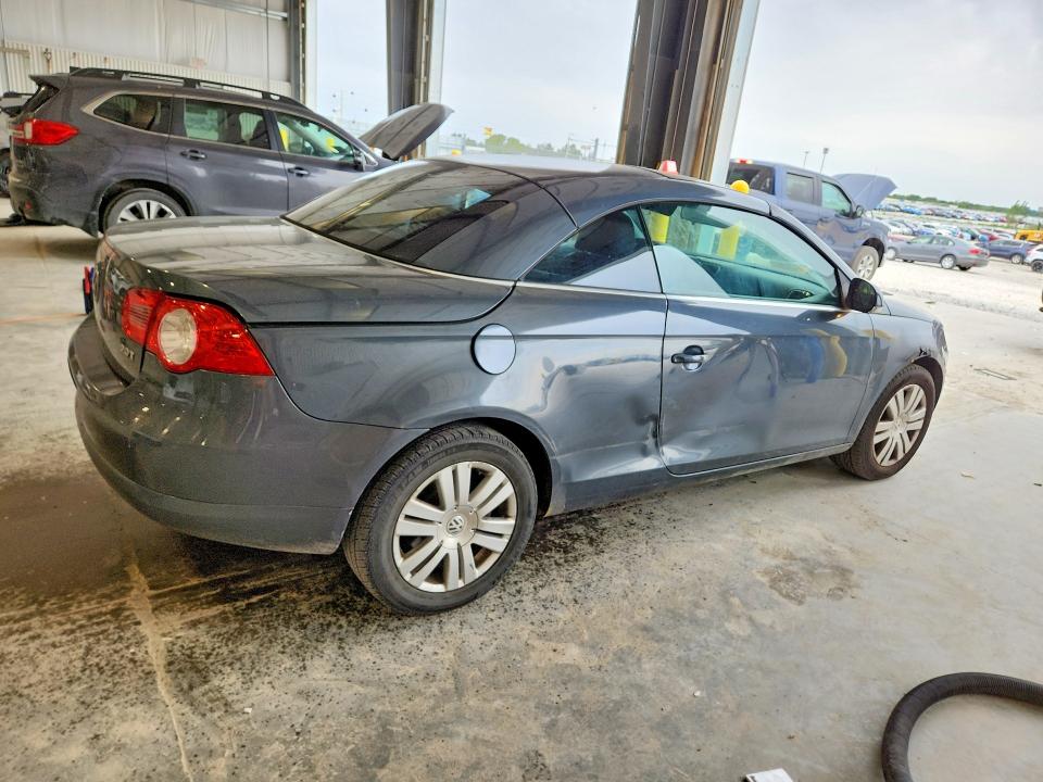 2007 Volkswagen Eos VIN WVWBA71F47V019326 COPART salvage auction — SIDE, Ne - Cert Of Title-Salvage, sold $475 on 2026-08-04 (photo 3)