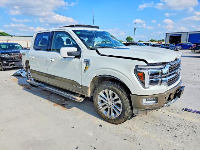 2025 Ford F-150 lightning VIN 1FTFW6LD0SFB46831 COPART salvage auction — ALL OVER, TX - SALVAGE VEHICLE TITLE, sold $10,500 on 2026-08-28 (photo 4)