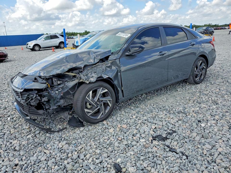 2025 Hyundai Elantra VIN KMHLM4DG3SU870249 COPART salvage auction — FRONT END, Fl - Certificate Of Destruction, sold $4,650 on 2026-07-17 (photo 1)