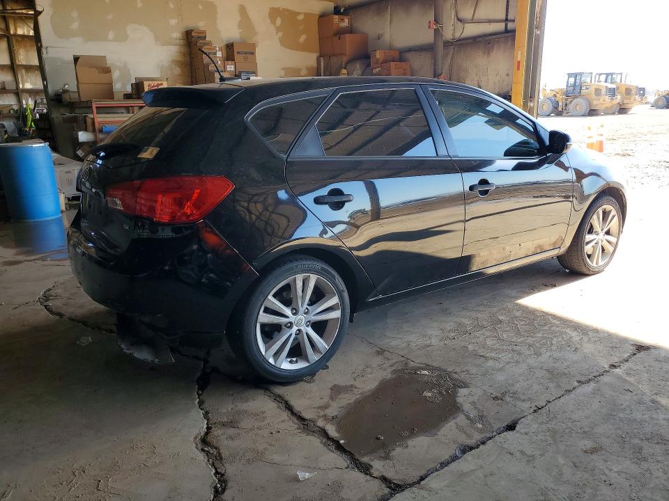 2011 Kia Forte VIN KNAFW5A3XB5361236 COPART salvage auction — REAR END, Az - Cert Of Title - Salvage, sold $1,050 on 2026-07-27 (photo 3)