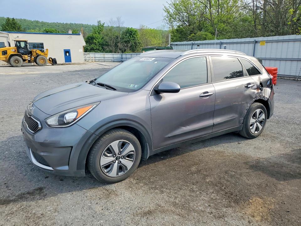2017 Kia Niro VIN KNDCB3LC5H5104688 COPART salvage auction — MECHANICAL, Wv - Certificate Of Title, sold $1,700 on 2026-07-28 (photo 1)