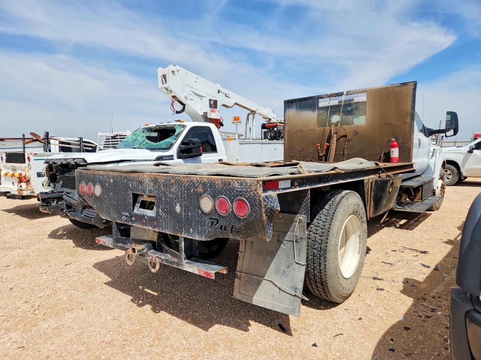 2019 Ford F650-f750 VIN 1FDNW6DC4KDF07423 COPART salvage auction — MINOR DENT/SCRATCHES, Tx - Certificate Of Title (P), sold $21,500 on 2026-07-29 (photo 3)