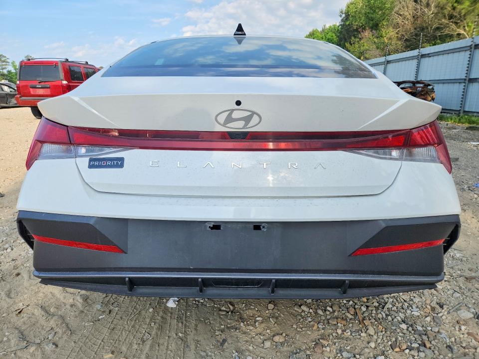 2024 Hyundai Elantra VIN KMHLM4DG0RU749298 COPART salvage auction — FRONT END, Salvage Title, sold $5,800 on 2026-07-14 (photo 6)