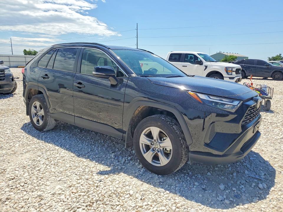 2025 Toyota Rav 4 VIN JTMRWRFV2SJ086390 COPART salvage auction — REAR END, Tx - Salvage Vehicle Title, sold $16,400 on 2026-07-23 (photo 4)