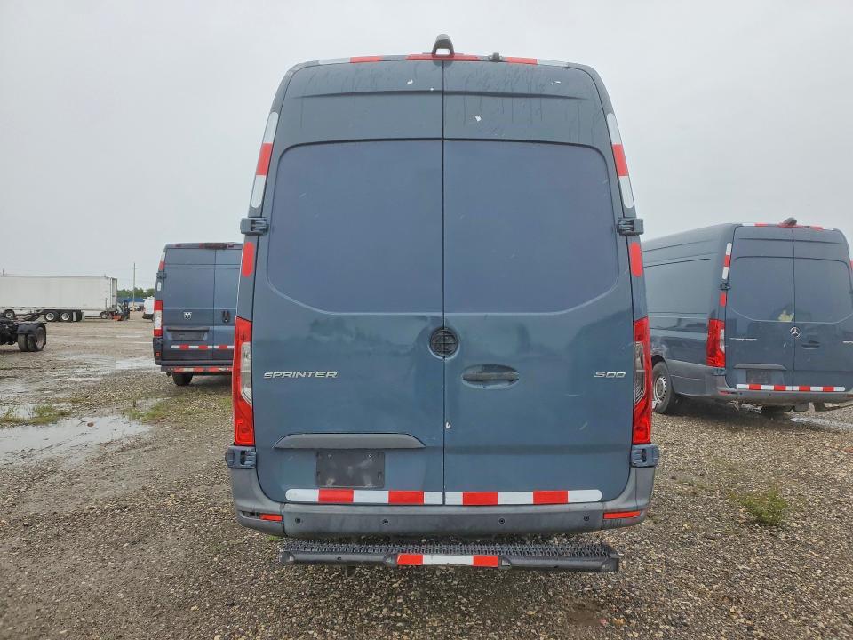 2019 Mercedes-benz Sprinter VIN WD4PF1CD0KP142074 COPART salvage auction — FRONT END, Tx - Certificate Of Title, sold $11,900 on 2026-07-29 (photo 6)