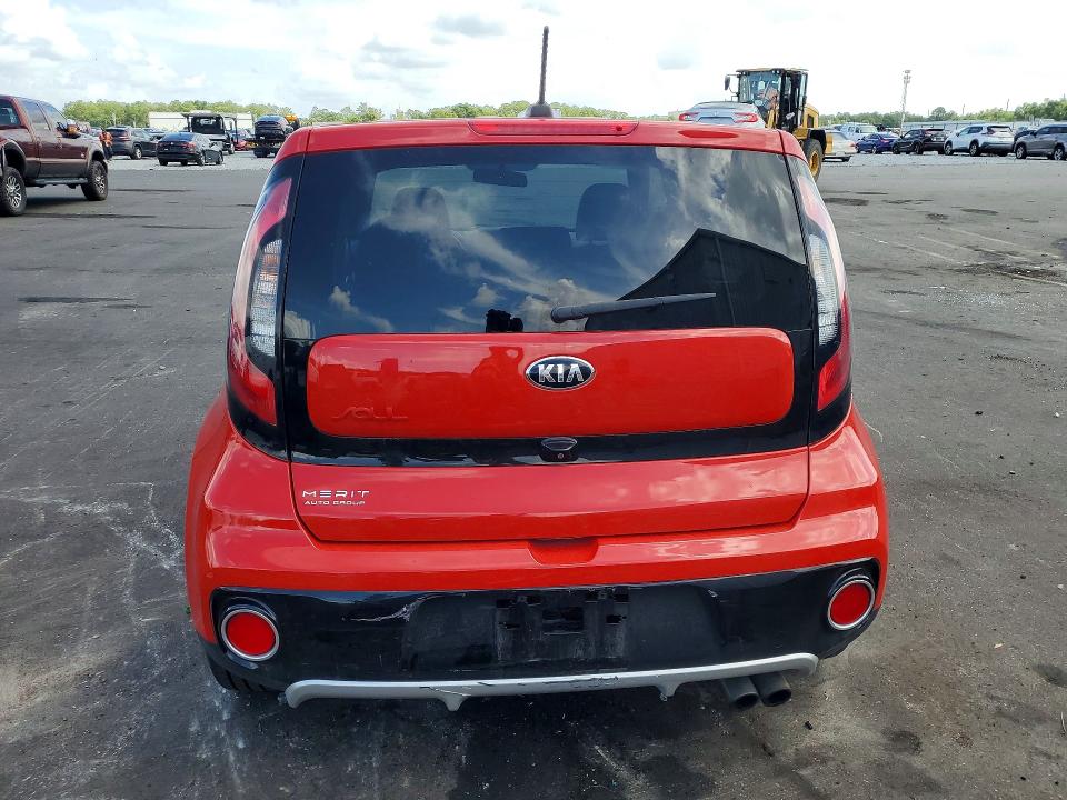2018 Kia Soul VIN KNDJX3AA4J7585621 COPART salvage auction — MECHANICAL, Fl - Cert Of Title Slvg Rebuildable, sold $2,100 on 2026-07-13 (photo 6)