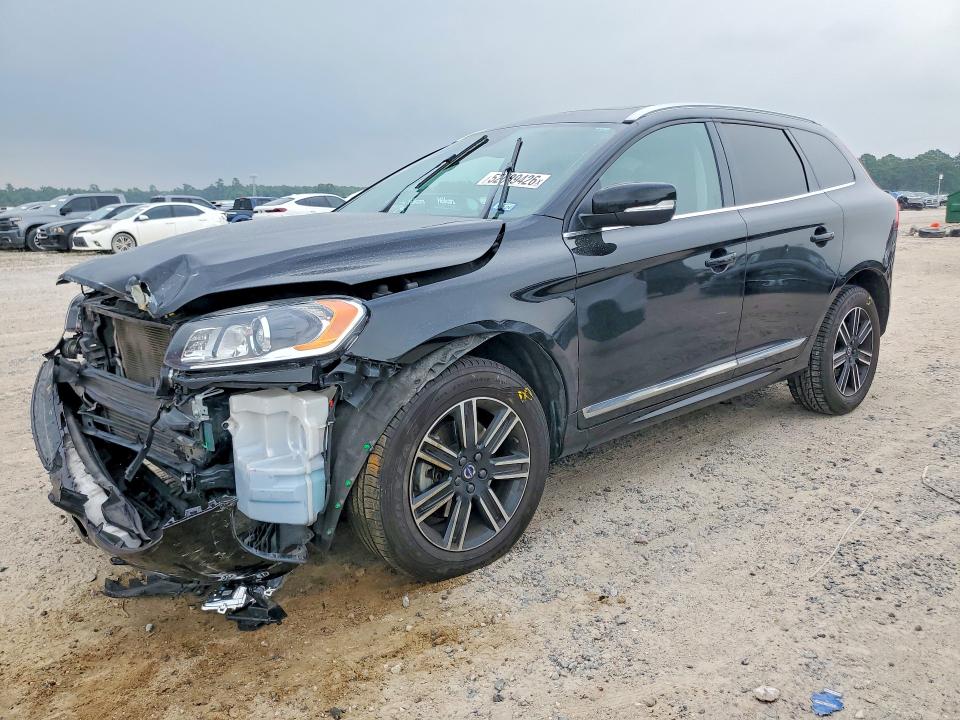 2017 Volvo VIN YV440MDR8H2081666 COPART salvage auction — FRONT END, Tx - Salvage Vehicle Title, sold $2,800 on 2026-07-21 (photo 1)