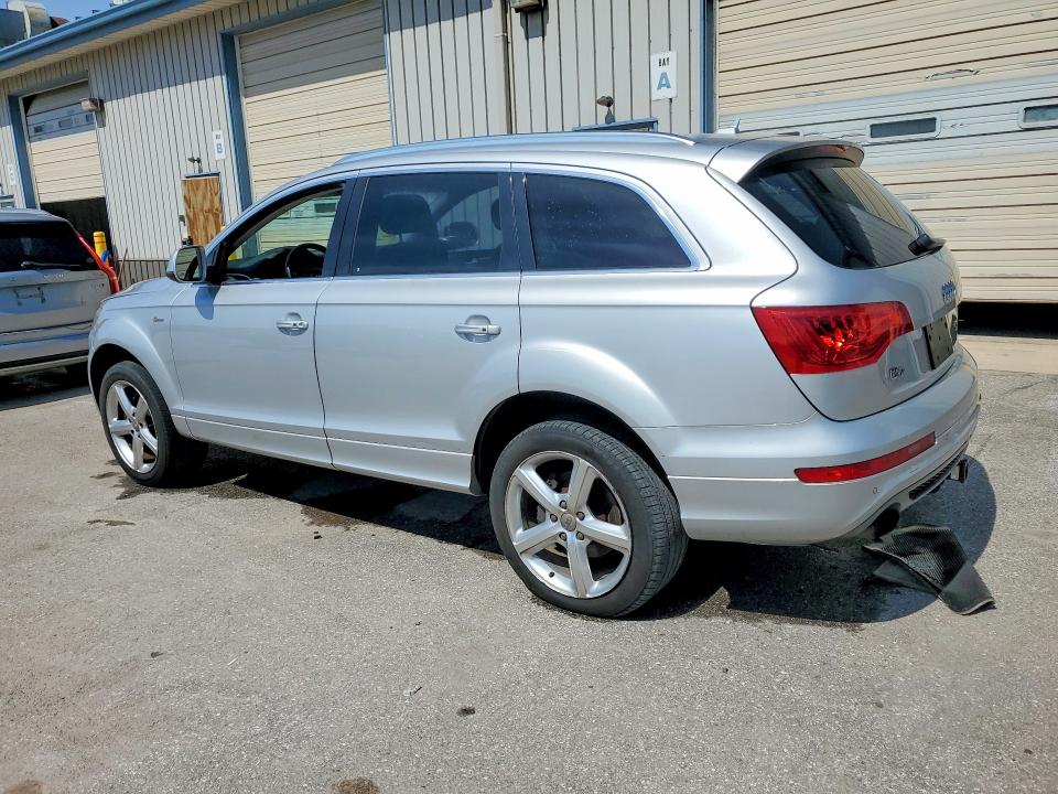 2014 Audi Q7 VIN WA1DGAFE7ED019449 COPART salvage auction — MINOR DENT/SCRATCHES, Wv - Certificate Of Title (P), sold $4,500 on 2026-07-27 (photo 2)