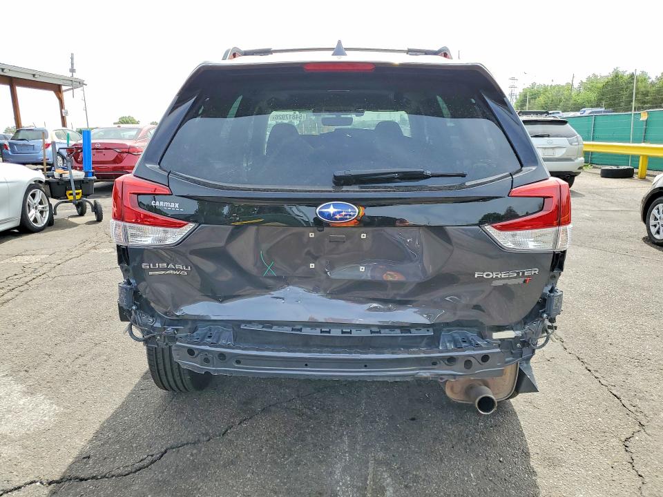 2020 Subaru Forester VIN JF2SKARC9LH512062 COPART salvage auction — REAR END, Co - Public - Salvage Title, sold $8,200 on 2026-07-14 (photo 6)