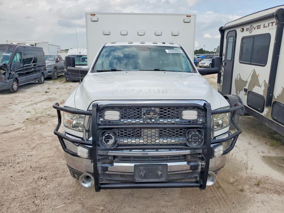 2018 Ram 3500 VIN 3C7WRSBJ7JG188453 COPART salvage auction — MINOR DENT/SCRATCHES, Tx - Certificate Of Title, sold $13,900 on 2026-07-10 (photo 5)