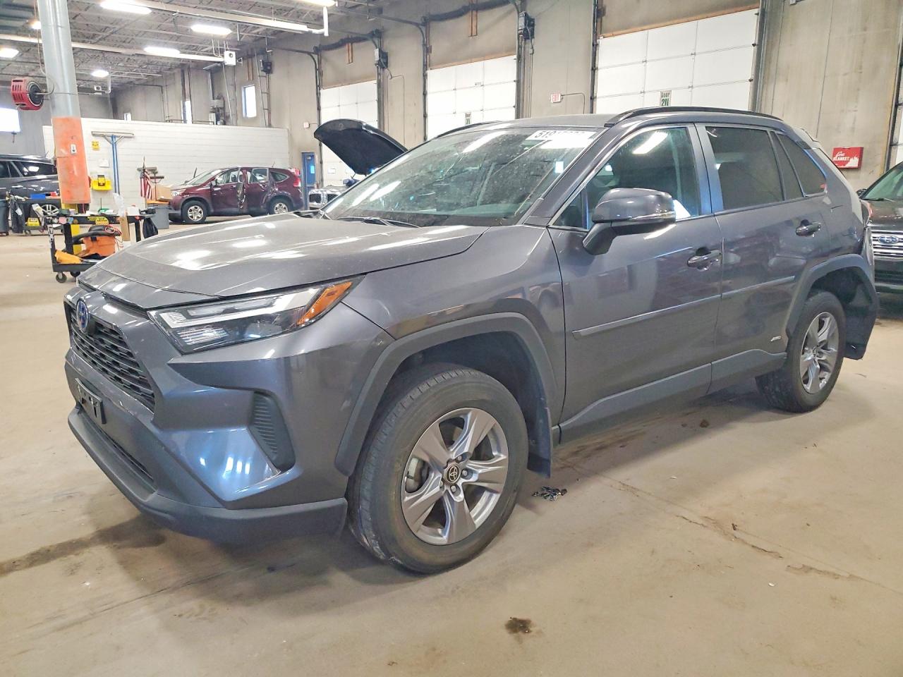 2022 Toyota RAV4 VIN 4T3RWRFV8NU068711 COPART salvage auction — Rear End, MN - CERT OF TITLE-SALVAGE, sold $15,500 on 2026-07-09 (photo 1)