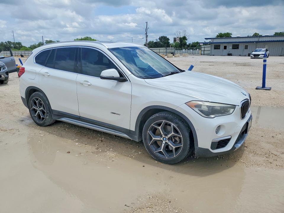 2017 BMW VIN WBXHT3C31H5F71759 COPART salvage auction — SIDE, Tx - Salvage Vehicle Title, sold $5,600 on 2026-07-02 (photo 4)