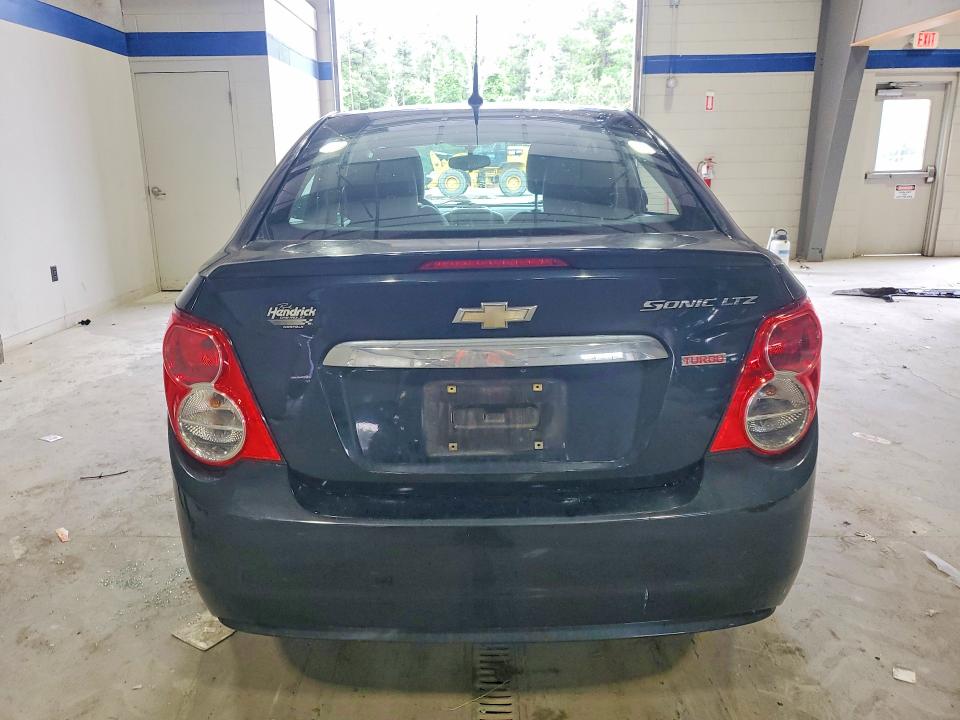 2014 Chevrolet SONIC VIN 1G1JE5SBXE4189461 COPART salvage auction — SIDE, VA - CERT OF TITLE - SALVAGE, sold $550 on 2026-07-02 (photo 6)