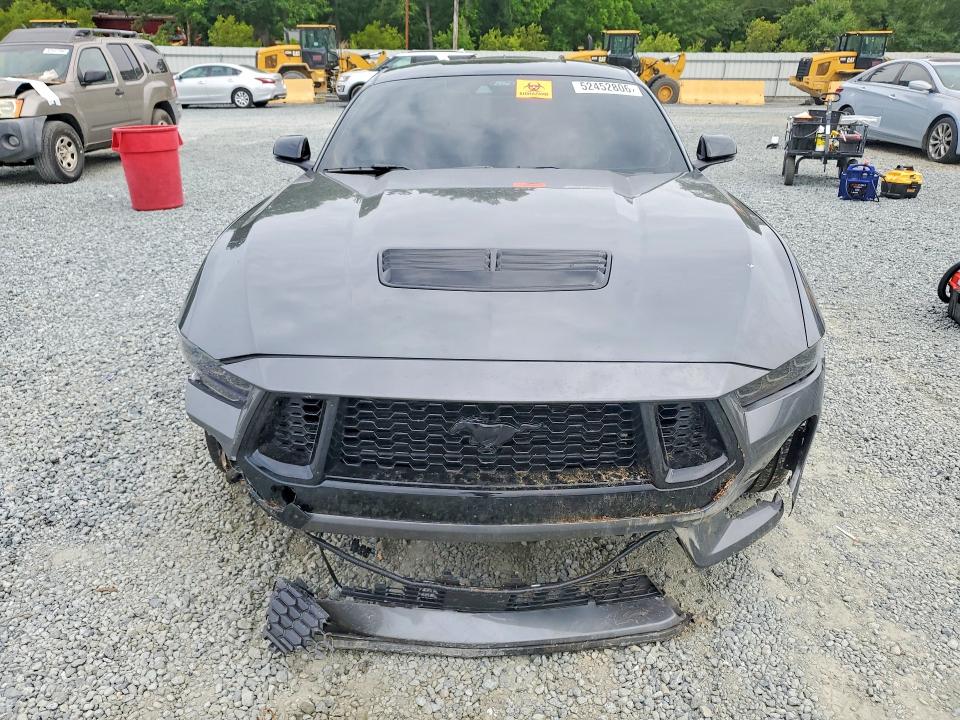 2025 Ford Mustang VIN 1FA6P8CF2S5409391 COPART salvage auction — SIDE, NC - SALVAGE CERTIFICATE OF TITLE, sold $23,500 on 2026-07-02 (photo 5)