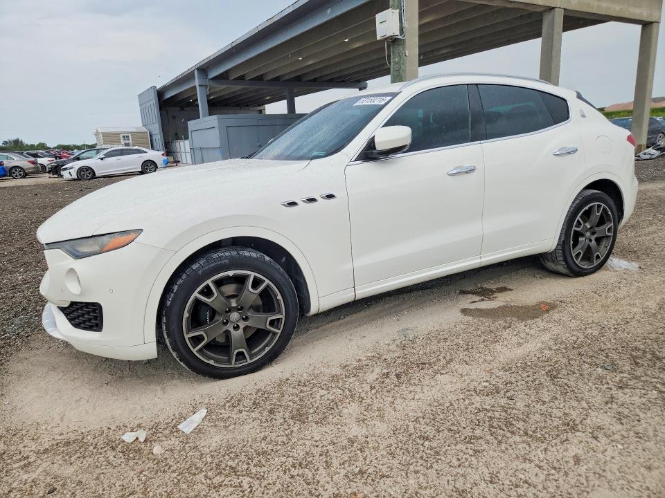 2017 Maserati Levante VIN ZN661XUL4HX211076 COPART salvage auction — Burn Engine, Salvage Title, sold $825 on 2026-07-28 (photo 1)