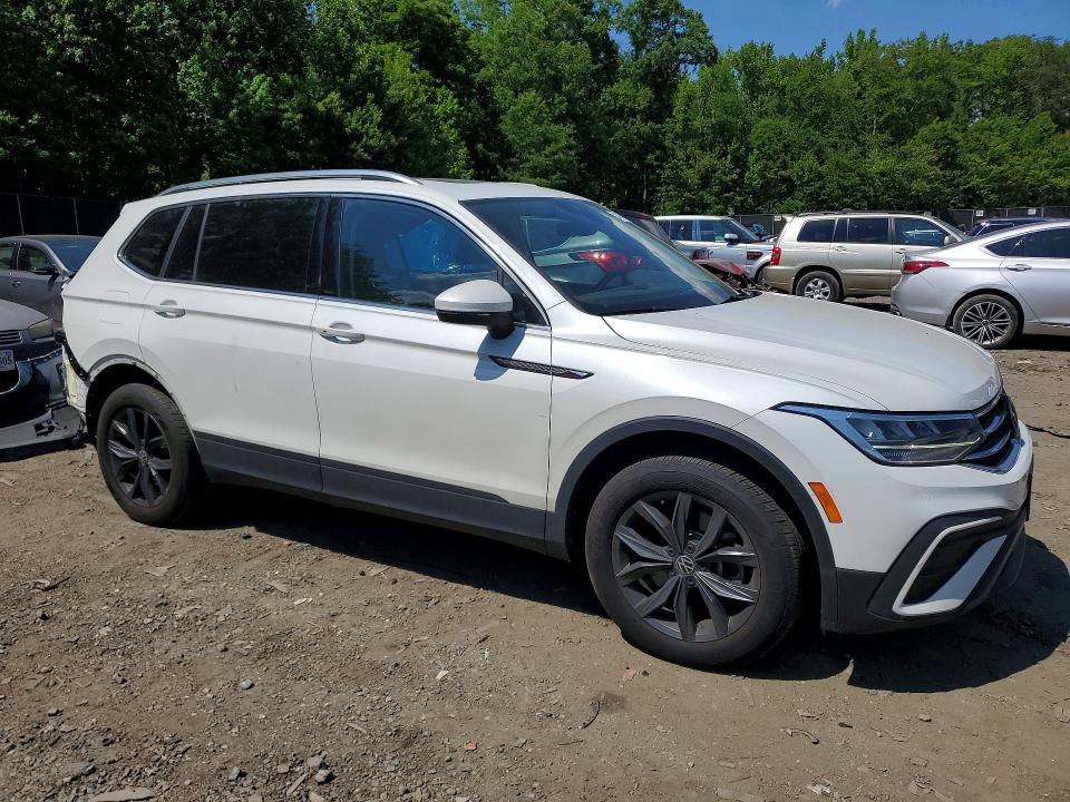 2023 Volkswagen Tiguan VIN 3VVNB7AX3PM009675 COPART salvage auction — REAR END, Id - Salvage Certificate Of Title, sold $8,700 on 2026-08-28 (photo 4)