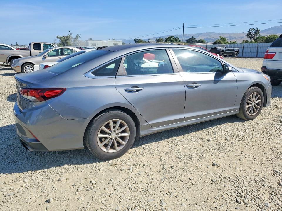 2018 Hyundai Sonata VIN 5NPE24AF1JH633024 COPART salvage auction — VANDALISM, Ca - Salvage Certificate, sold $2,100 on 2026-07-02 (photo 3)