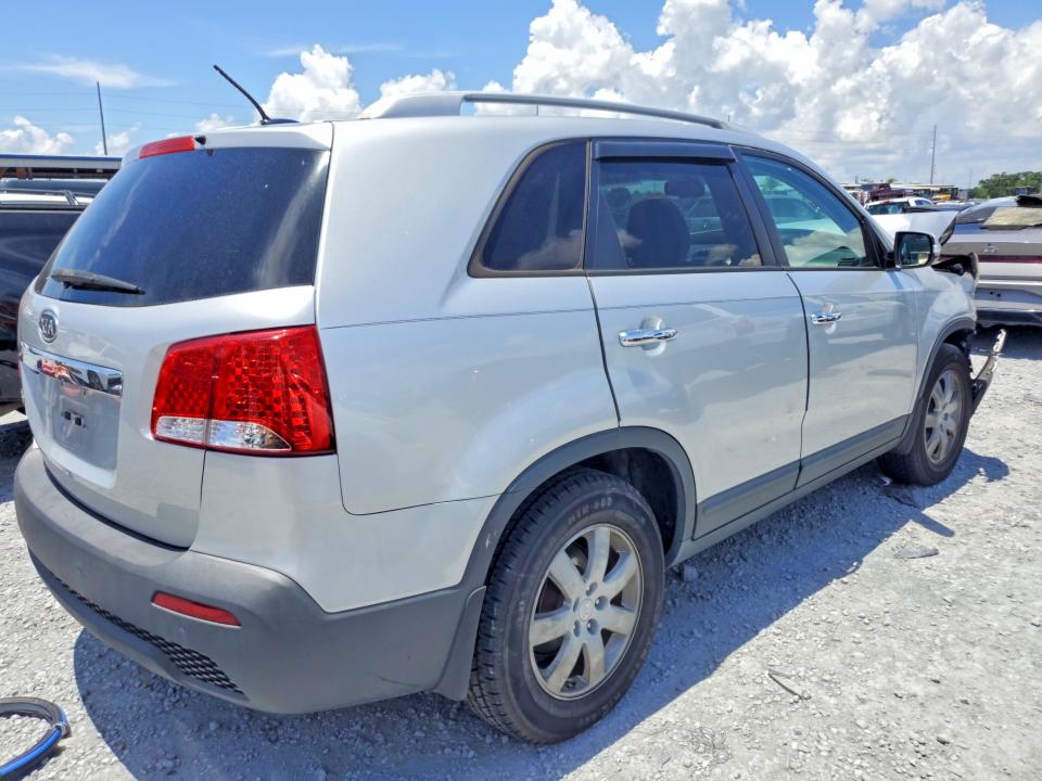 2013 Kia VIN 5XYKT4A66DG424728 COPART salvage auction — FRONT END, Fl - Certificate Of Destruction, sold $625 on 2026-07-10 (photo 3)
