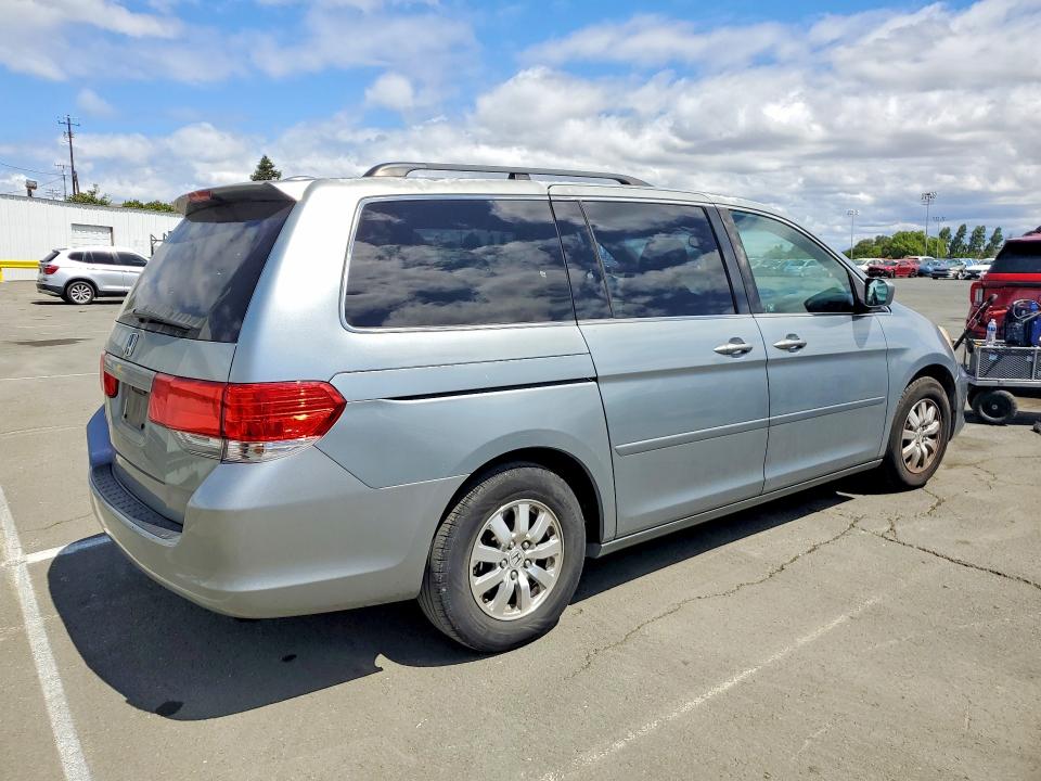 2010 Honda Odyssey VIN 5FNRL3H72AB103098 COPART salvage auction — SIDE, CA - SALVAGE CERTIFICATE, sold $475 on 2026-07-10 (photo 3)