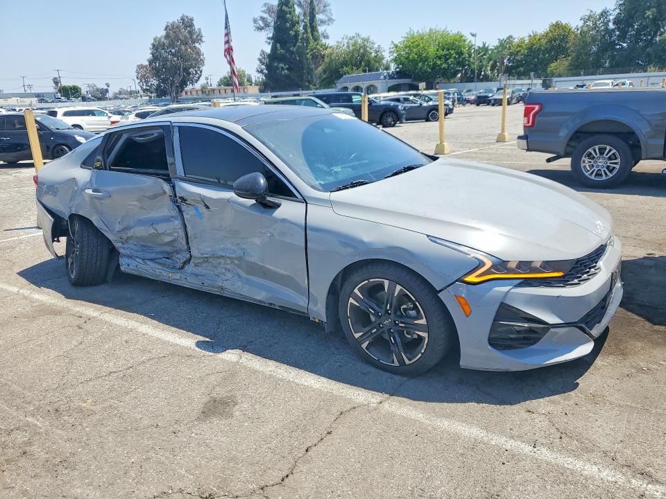 2022 Kia K5 VIN 5XXG64J26NG100257 COPART salvage auction — SIDE, Ca - Lien Papers-Salvage Or Ac, sold $4,250 on 2026-07-02 (photo 4)