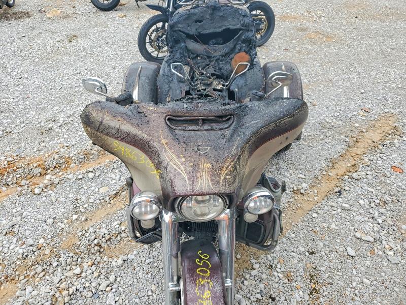 2018 Harley-davidson Flhtcutg VIN 1HD1MAD14JB857654 COPART salvage auction — BURN, Al - Cert Of Title-Salvage Title, sold $3,000 on 2026-07-21 (photo 5)