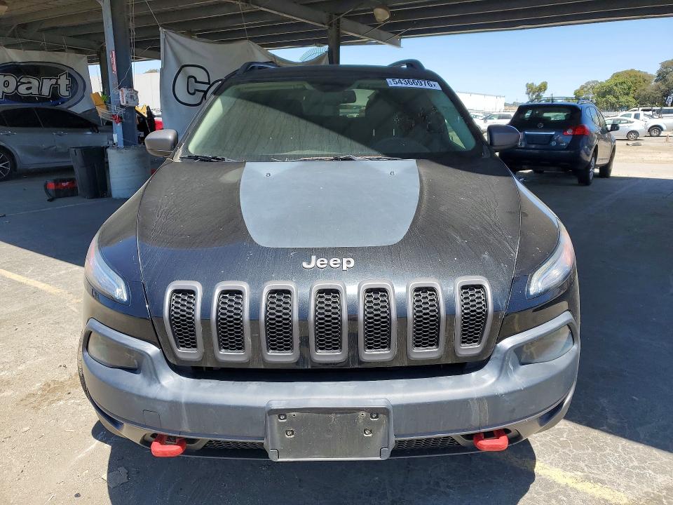 2015 Jeep VIN 1C4PJMBS7FW770039 COPART salvage auction — MECHANICAL, Ca - Dis/Dlr/Exp Only Clean Title, sold $2,650 on 2026-09-22 (photo 5)