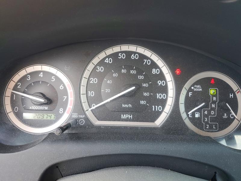 2004 Toyota Sienna VIN 5TDZA23C24S079468 COPART salvage auction — HAIL, Ia - Cert Of Title-Salvage Title, sold $500 on 2026-07-08 (photo 9)