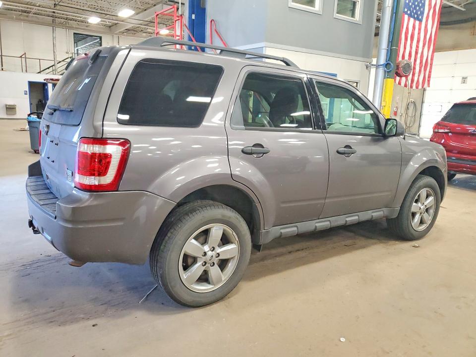 2012 Ford VIN 1FMCU0DG2CKA50122 COPART salvage auction — FRONT END, Mn - Certificate Of Title, sold $525 on 2026-07-02 (photo 3)