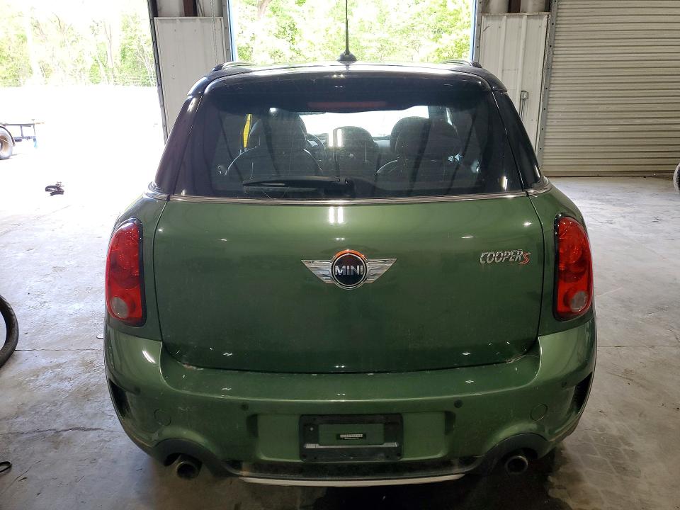 2016 Mini Cooper VIN WMWZC5C57GWU21740 COPART salvage auction — MINOR DENT/SCRATCHES, Va - Certificate Of Title, sold $4,300 on 2026-08-11 (photo 6)