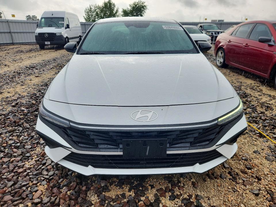 2025 Hyundai Elantra VIN KMHLM4DG7SU922868 COPART salvage auction — HAIL, Mo - Salvage Certificate Of Title, sold $100 on 2026-07-29 (photo 5)