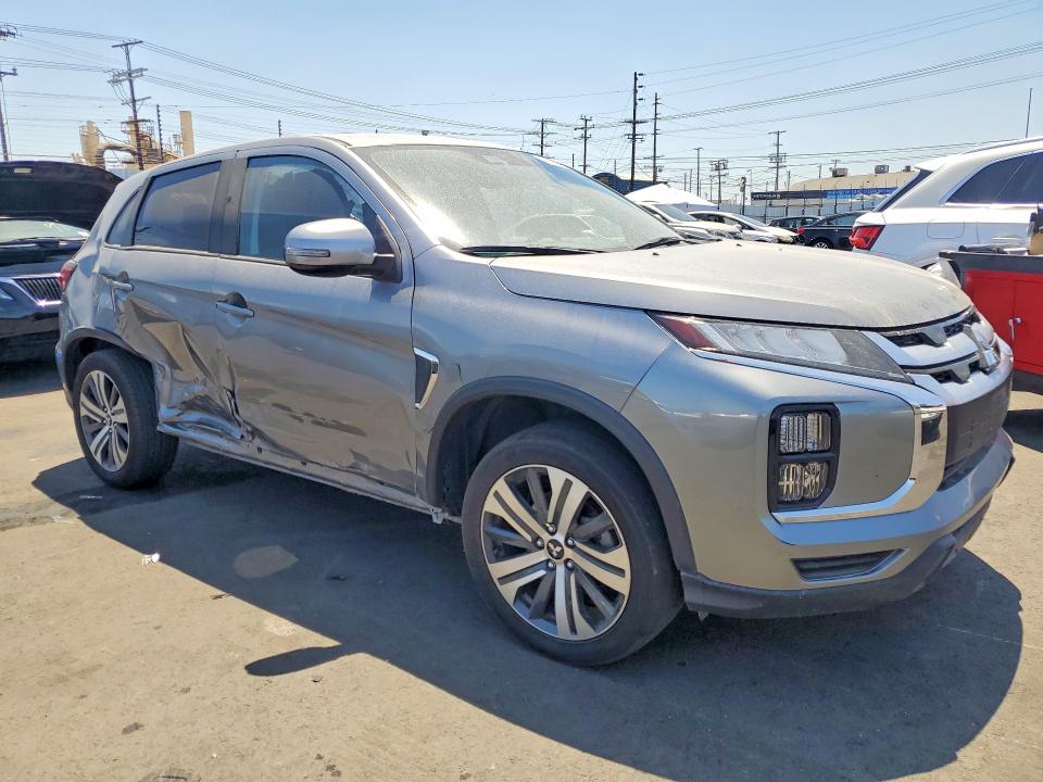 2023 Mitsubishi VIN JA4ARUAUXPU011524 COPART salvage auction — SIDE, Fl - Dis/Dlr/Exp Only Clean Title, sold $6,600 on 2026-07-13 (photo 4)