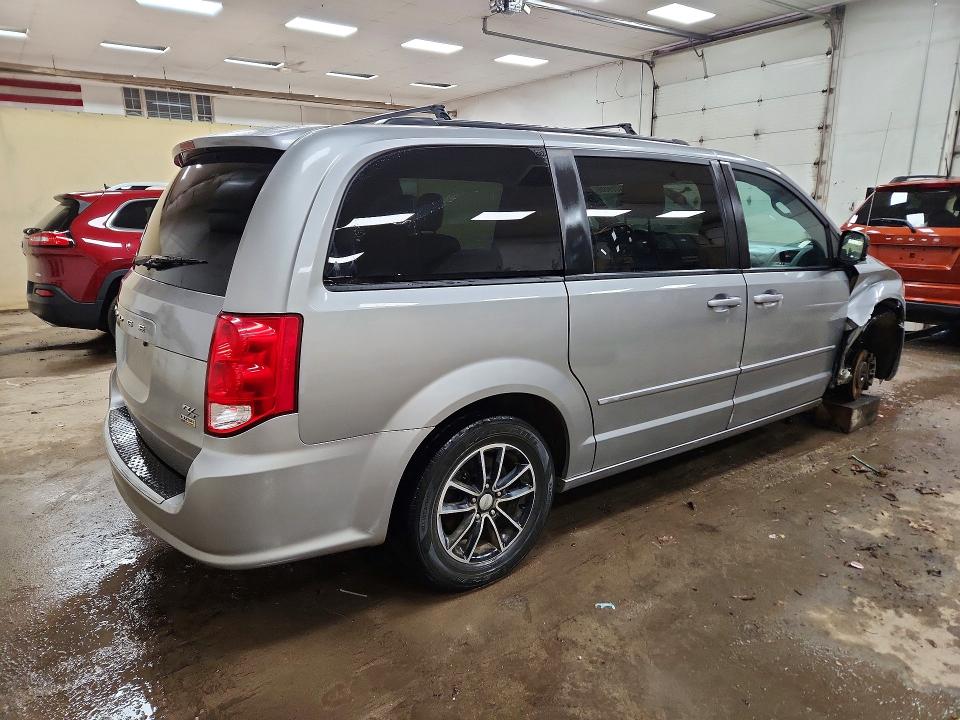2016 Dodge Grand caravan VIN 2C4RDGEG8GR274251 COPART salvage auction — FRONT END, MI - CERTIFICATE OF TITLE, sold $725 on 2026-07-22 (photo 3)