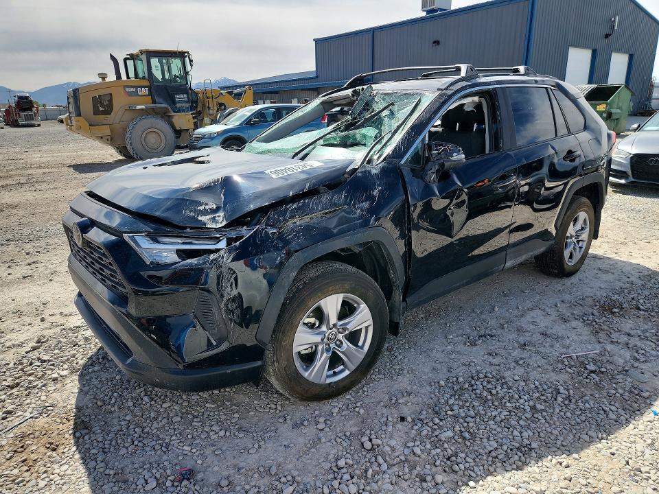 2025 Toyota Rav 4 VIN 2T3P1RFV2SW585973 — COPART salvage auction photo