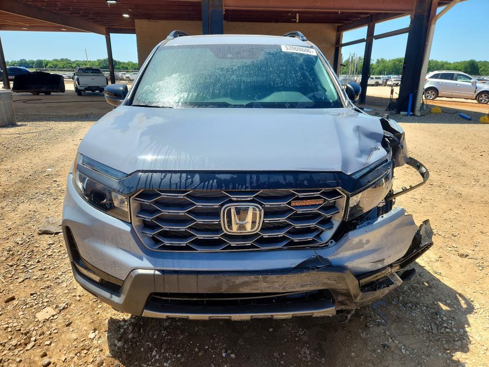 2023 Honda Passport VIN 5FNYF8H67PB041357 COPART salvage auction — FRONT END, Al - Cert Of Title-Salvage Title, sold $8,100 on 2026-07-08 (photo 5)