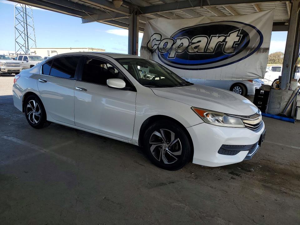 2017 Honda Accord VIN 1HGCR2F38HA080980 COPART salvage auction — FRONT END, Ca - Salvage Certificate, sold $4,700 on 2026-07-02 (photo 4)