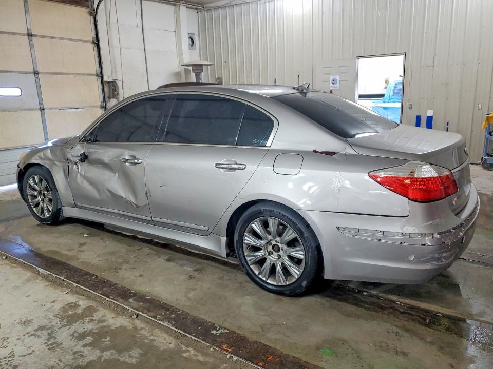 2009 Hyundai Genesis VIN KMHGC46E59U069316 COPART salvage auction — ALL OVER, Tn - Salvage Certificate, sold $575 on 2026-07-28 (photo 2)