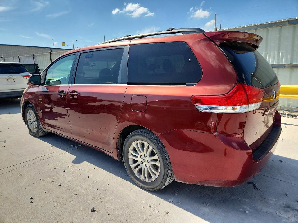 2013 Toyota Sienna VIN 5TDYK3DC9DS316194 COPART salvage auction — FRONT END, Tx - Salvage Vehicle Title, sold $2,650 on 2026-07-21 (photo 2)