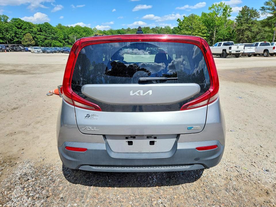 2022 Kia Soul VIN KNDJ33AU5N7804257 COPART salvage auction — FRONT END, Nc - Salvage Certificate Of Title, sold $2,650 on 2026-07-17 (photo 6)
