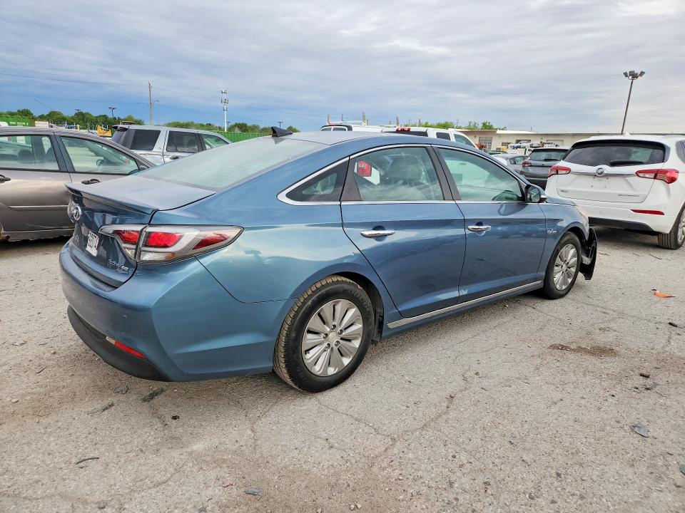 2016 Hyundai Sonata VIN KMHE24L16GA035315 COPART salvage auction — SIDE, In - Cert Of Title-Salvage Title, sold $650 on 2026-07-07 (photo 3)