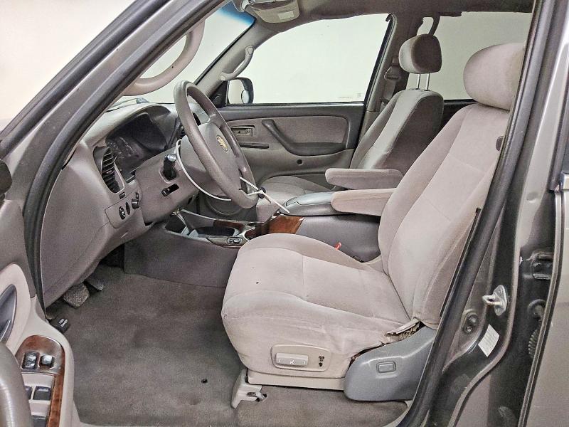 2003 Toyota Sequoia VIN 5TDZT34A03S195540 COPART salvage auction — MINOR DENT/SCRATCHES, TX - CERTIFICATE OF TITLE, sold $1,250 on 2026-07-09 (photo 7)