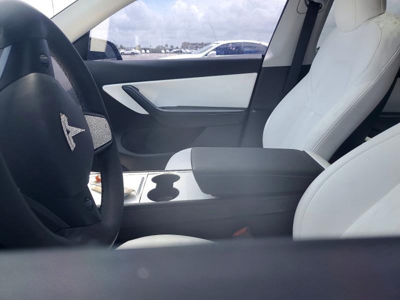 2022 Tesla Model y VIN 7SAYGDEE9NF436335 COPART salvage auction — FRONT END, Fl - Certificate Of Destruction, sold $5,600 on 2026-07-17 (photo 7)
