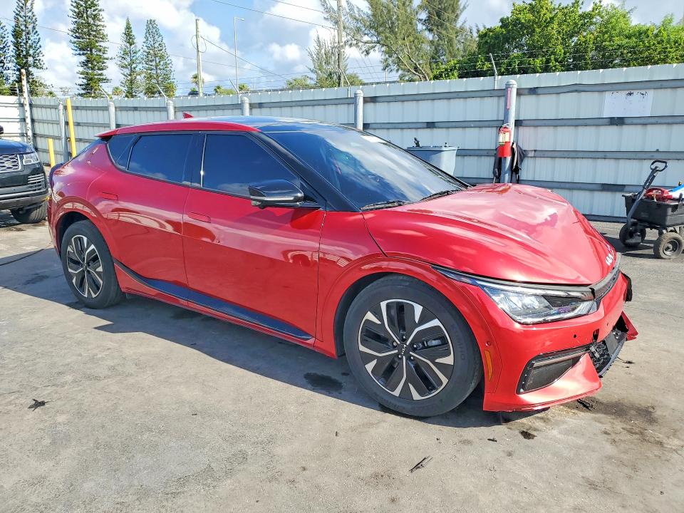 2023 Kia VIN KNDC44LA4P5118532 COPART salvage auction — SIDE, Fl - Certificate Of Destruction, sold $15 on 2026-07-06 (photo 4)