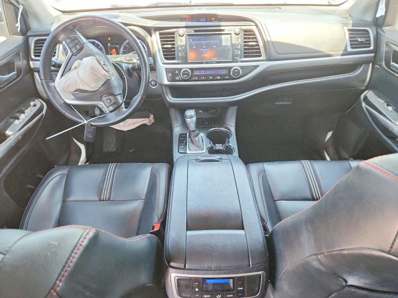 2019 Toyota Highlander VIN 5TDJZRFH3KS600281 COPART salvage auction — FRONT END, Co - Public - Salvage Title, sold $6,600 on 2026-07-10 (photo 8)