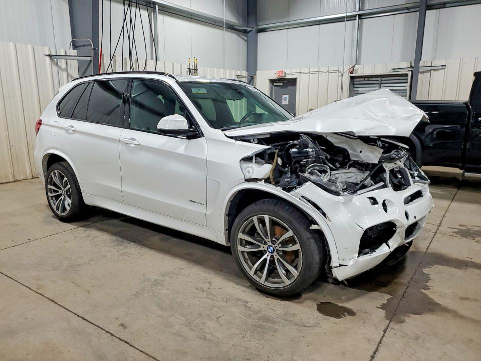 2017 BMW VIN 5UXKR0C56H0V66194 COPART salvage auction — FRONT END, Mn - Cert Of Title-Salvage, sold $4,600 on 2026-07-28 (photo 4)